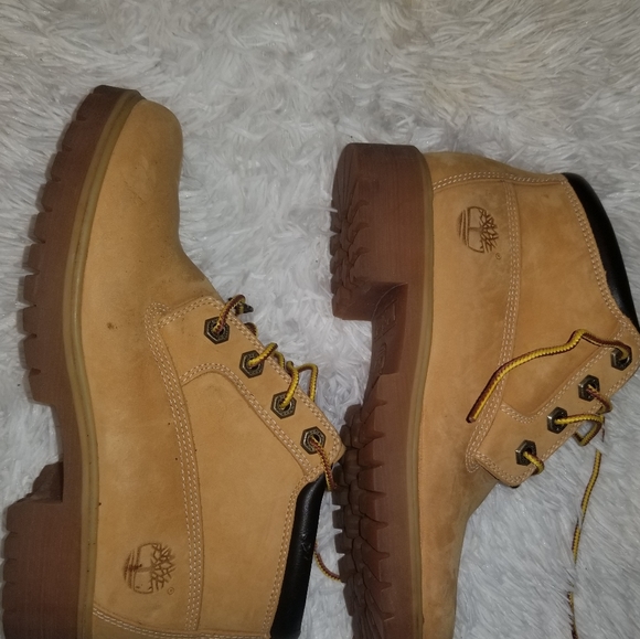 Timberland boots - size 5.5 M or size 6 - Picture 2 of 8
